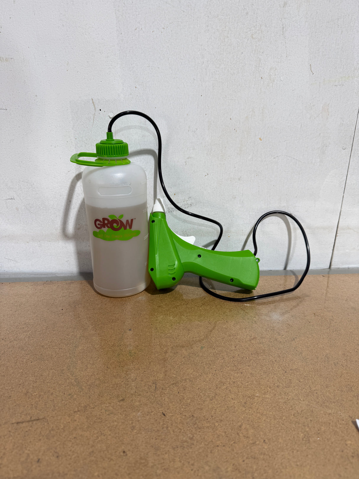 Grow - 1 Litre Spray Bottle Battery Powered