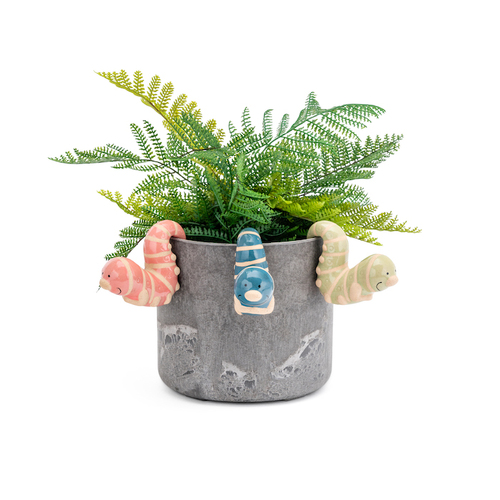 Caterpillar Pot Sitter